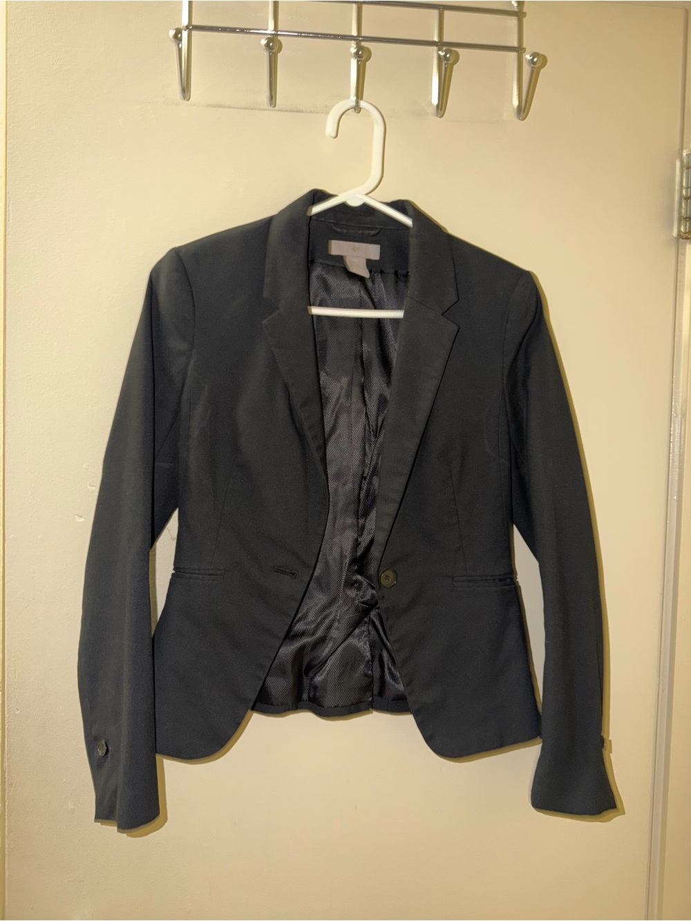 H&M Black Women's Single-Button Tailored Blazer